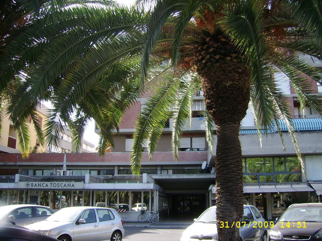 Appartamento Marina Марина-ді-Каррара Номер фото